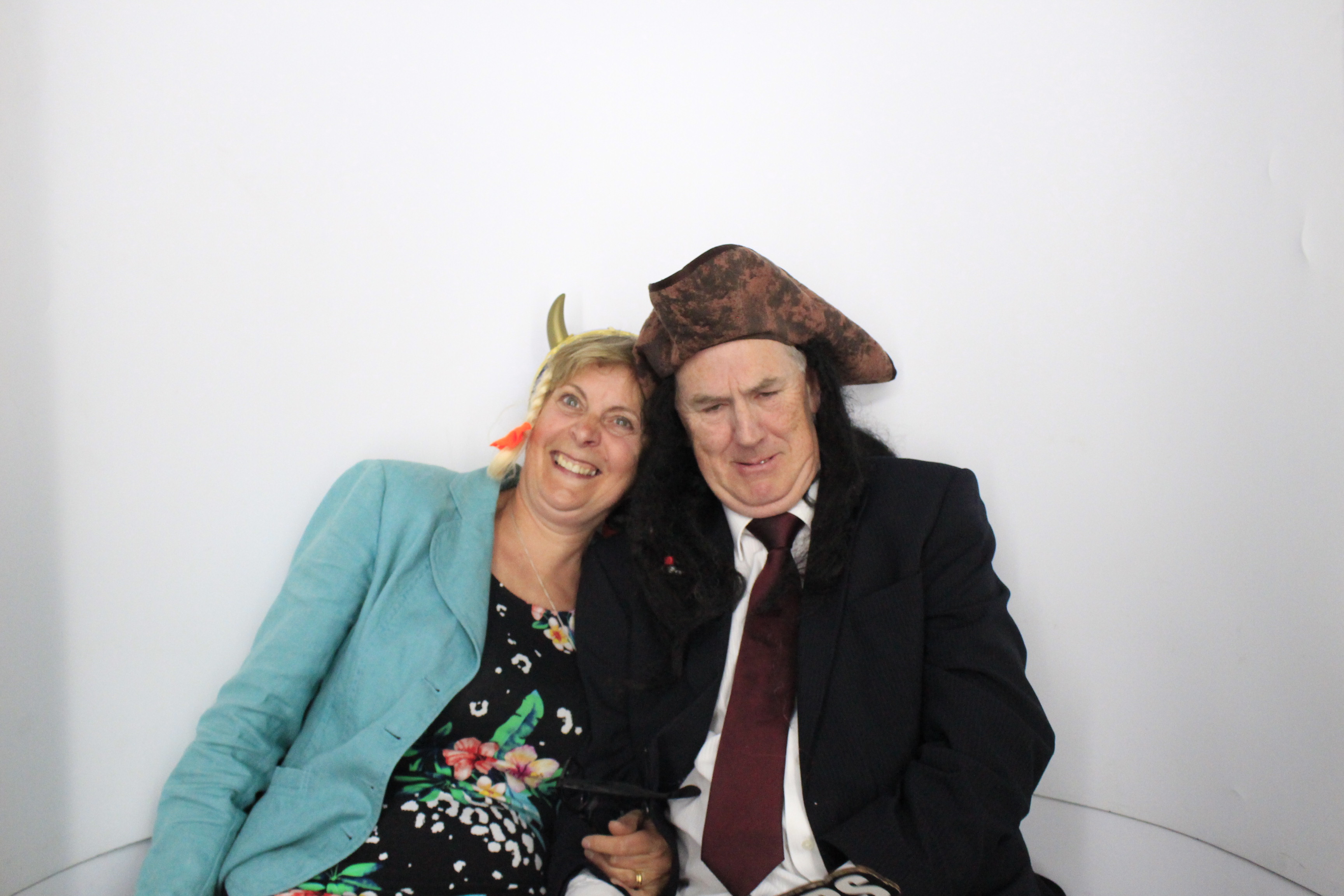 Andy and Emma's Wedding | View more photos from the event at gallery.myphotoboothexperience.co.uk/u/MyPhotoBoothExperienceLtd/Andy-and-Emmas-Wedding